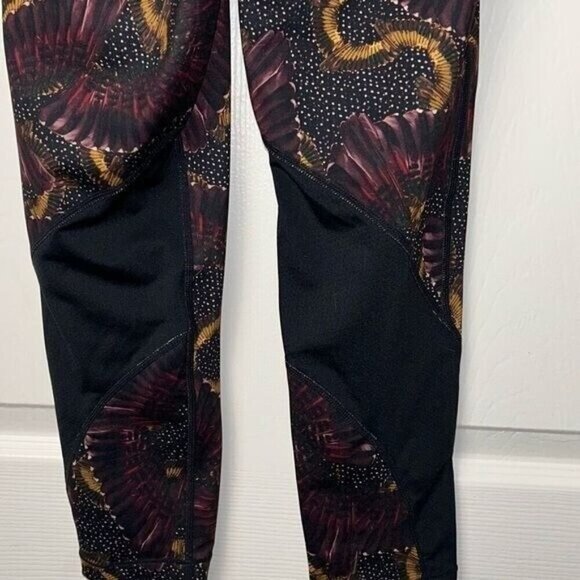 Nike Pro Dri-Fit Multi Color Bird Print Athletic Gym Yoga Leggings Size Small - Picture 7 of 11